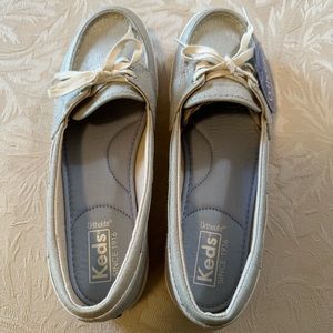Keds Gray/Silver Glimmer Metallic Linen Shoes.  9M.  Never worn.